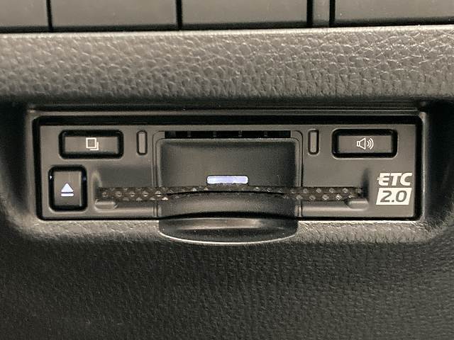 Toyota Harrier 11