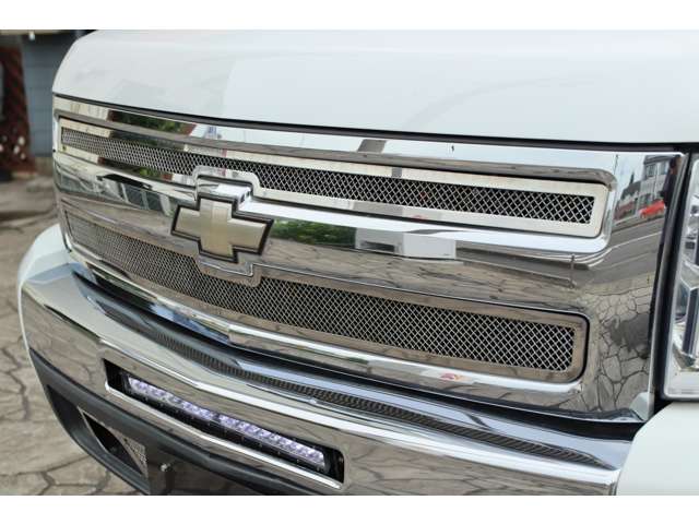 Chevrolet Silverado 4