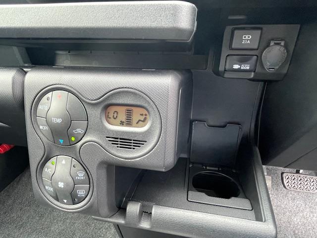 Toyota Probox Van 5
