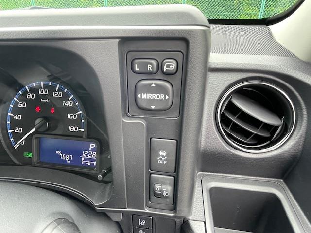 Toyota Probox Van 10