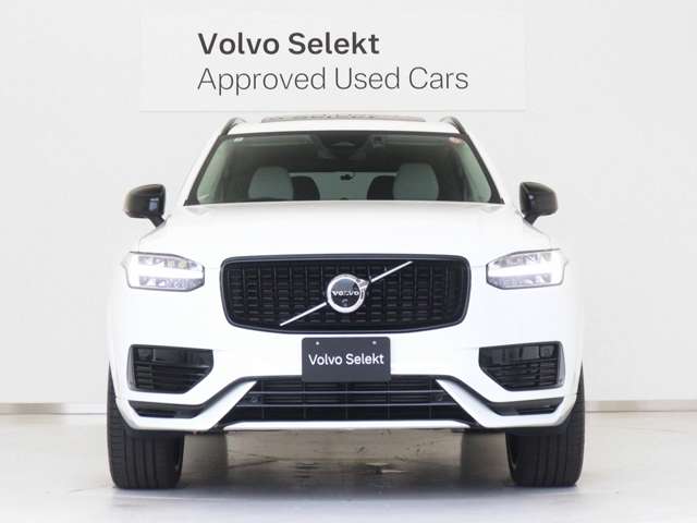 Volvo XC90 11