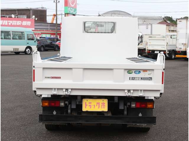 Mitsubishi Fuso Canter 10