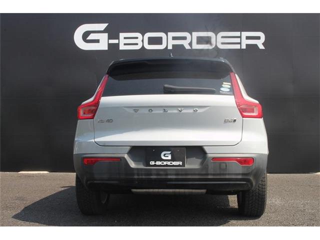 Volvo XC40 11