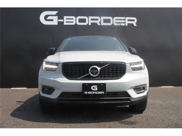 Volvo XC40 8
