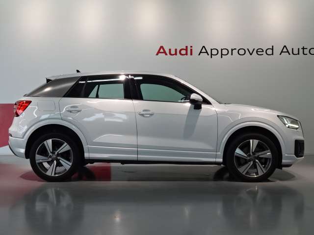 Audi Q2 3