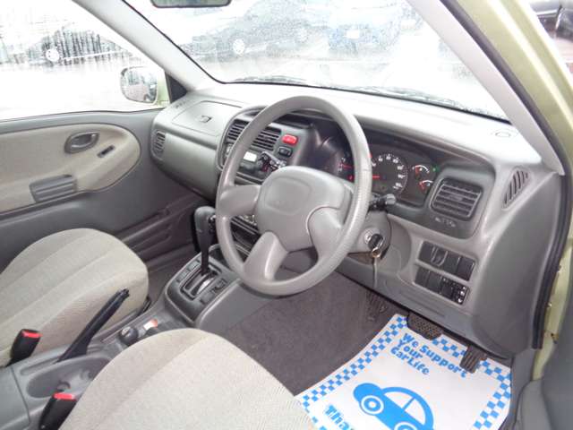 Suzuki Escudo 7