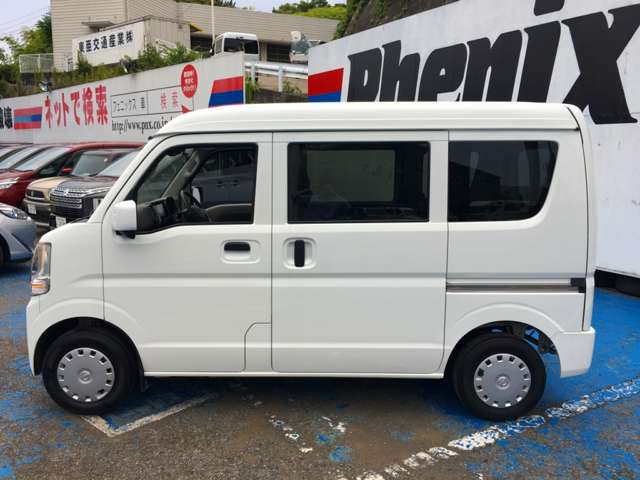 Nissan NV100 Clipper 11