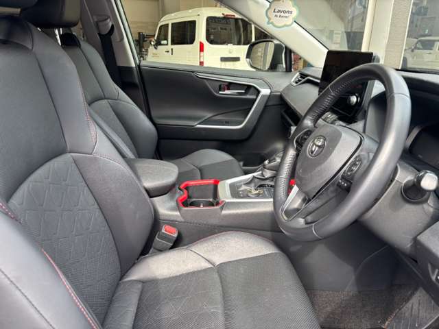 Toyota RAV4 8