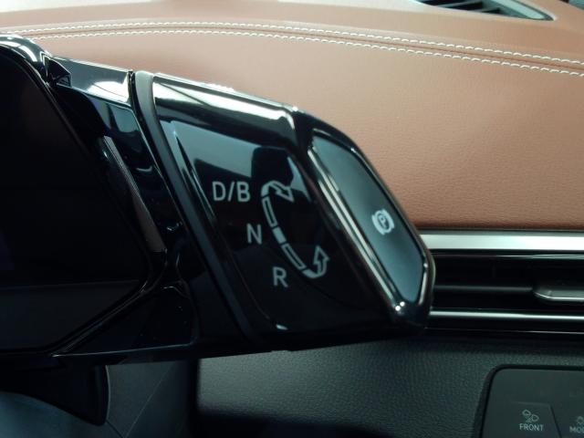 Volkswagen ID.4 8