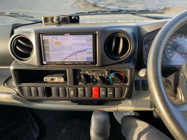 Toyota Toyoace 11