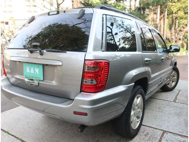 Jeep Grand Cherokee 8
