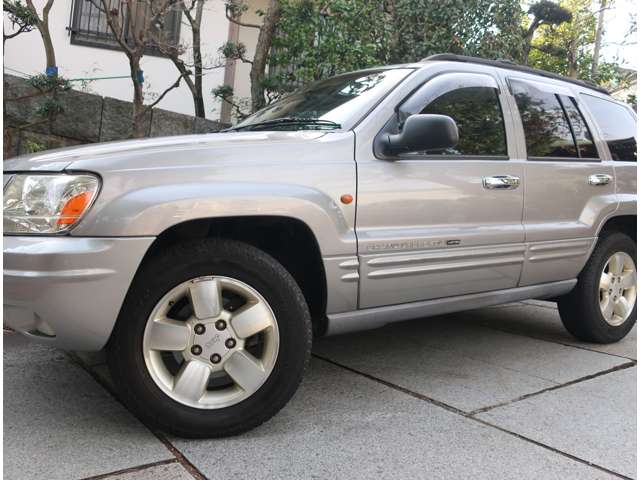 Jeep Grand Cherokee 9