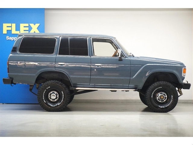 Toyota Land Cruiser 60 11