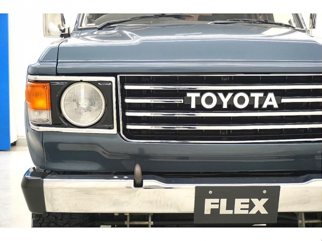 Toyota Land Cruiser 60 3