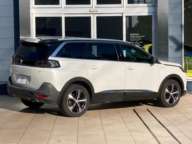 Peugeot 5008 10