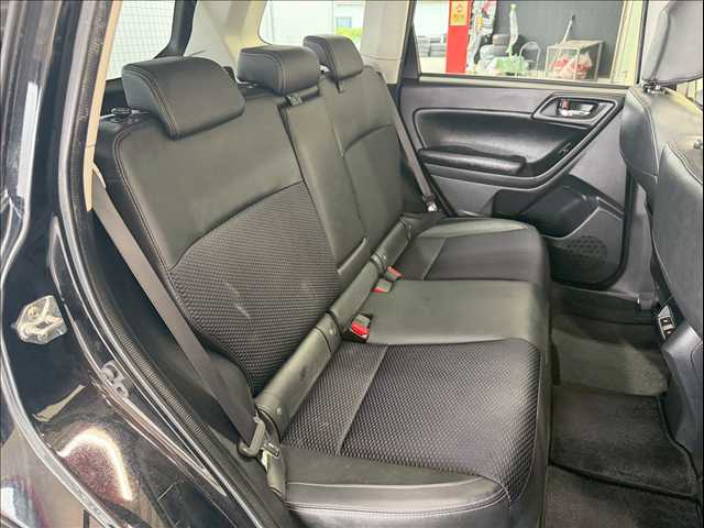 Subaru Forester 9