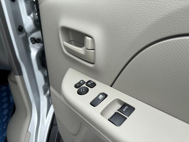 Suzuki Every 12