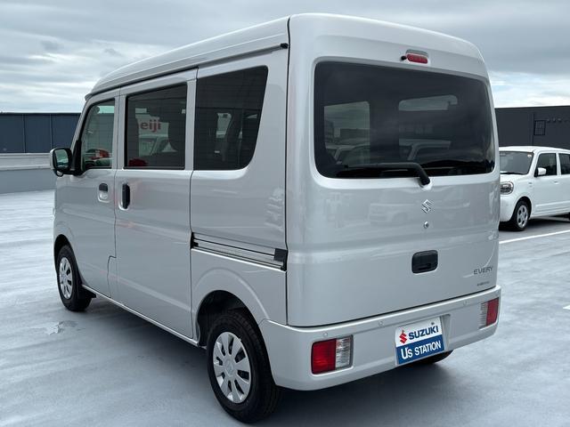 Suzuki Every 7