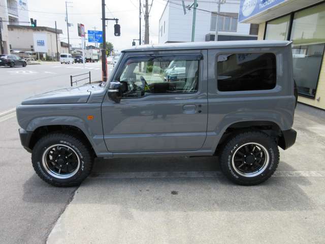 Suzuki Jimny 4