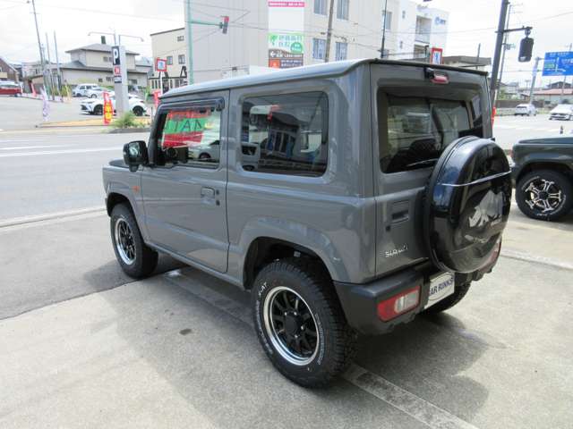 Suzuki Jimny 5