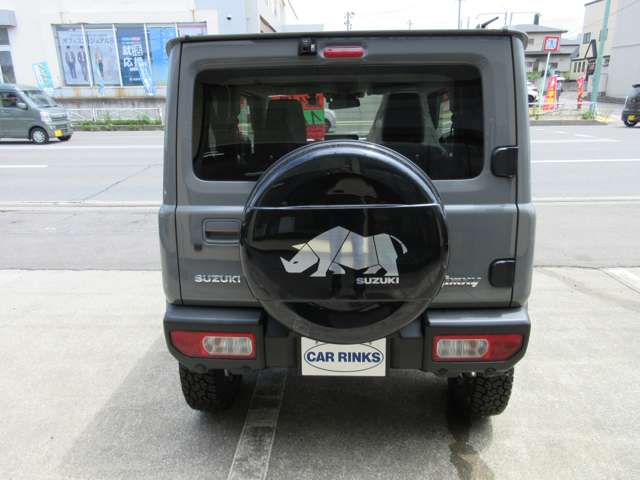 Suzuki Jimny 6