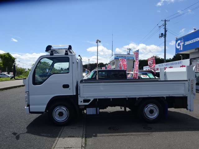 Isuzu Elf 6