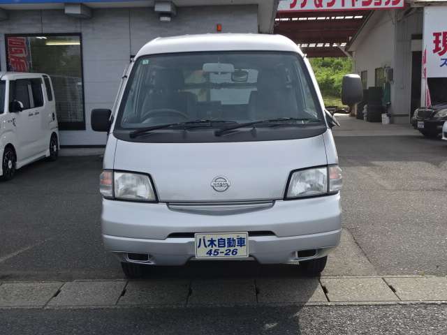 Nissan Vanette 2