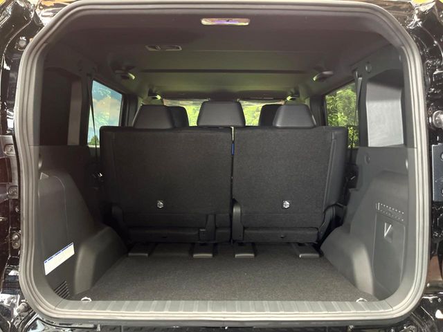 Toyota Land Cruiser FJ 10