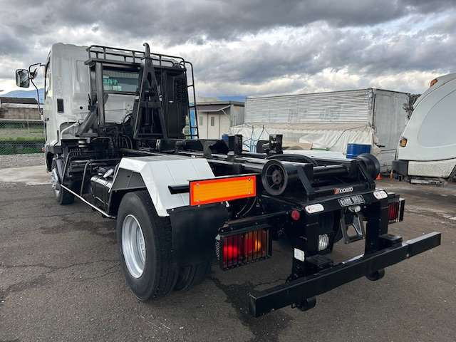 Hino Ranger 9
