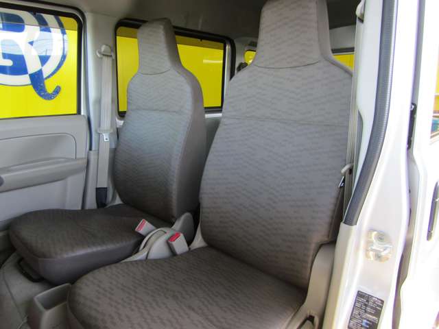Nissan NV100 Clipper 7