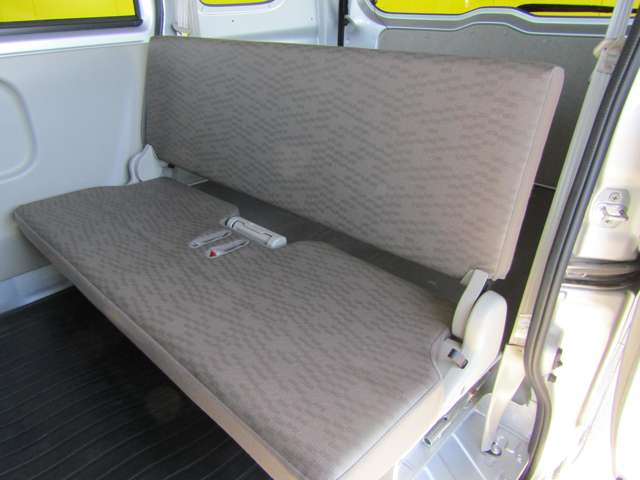 Nissan NV100 Clipper 8