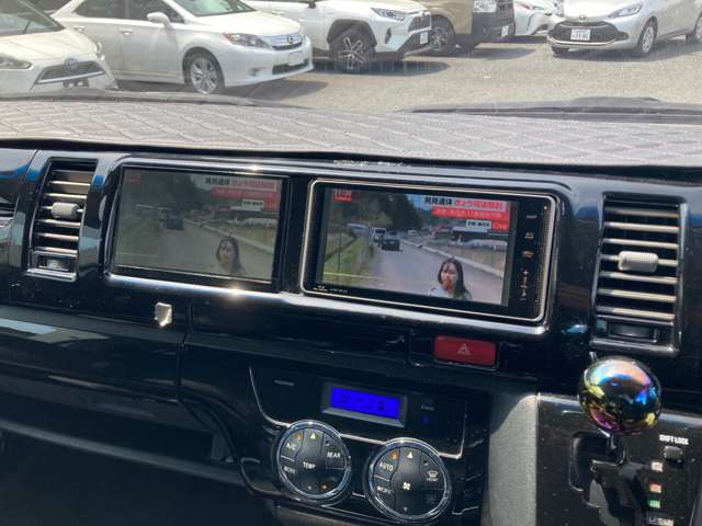 Toyota Hiace 3