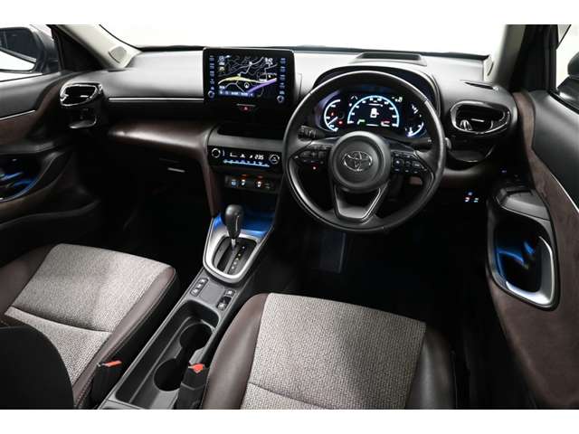 Toyota Yaris Cross 4