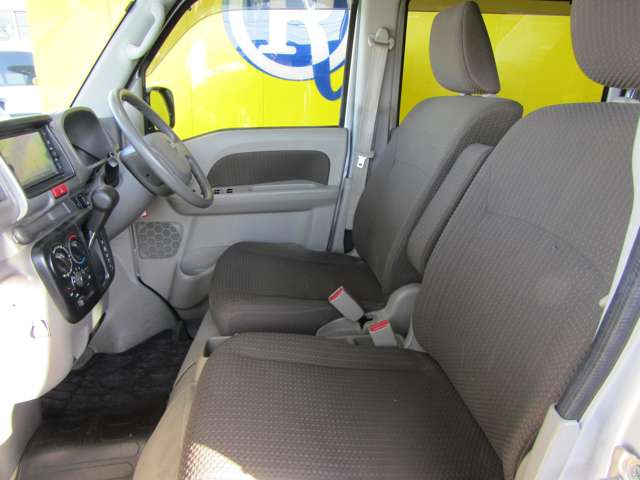 Nissan NV100 Clipper 7