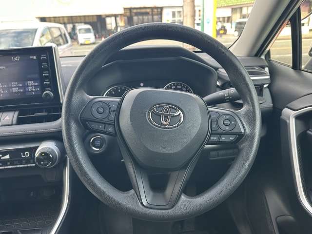 Toyota RAV4 8