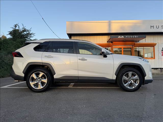 Toyota RAV4 7