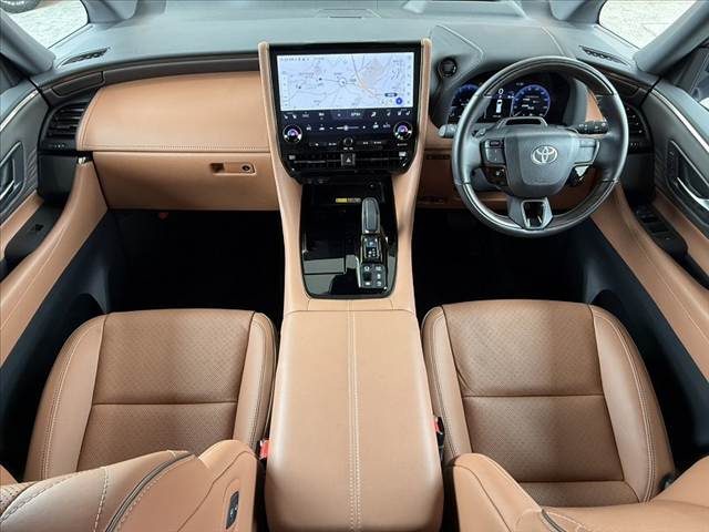 Toyota Vellfire 2
