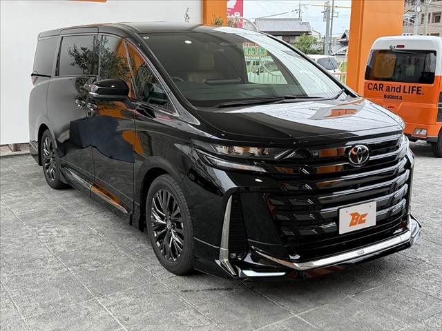 Toyota Vellfire 8