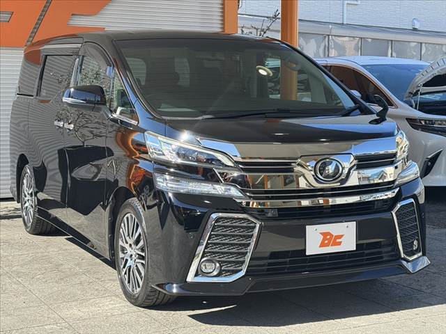 Toyota Vellfire 9
