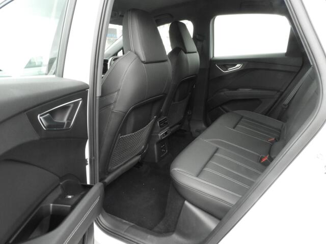 Audi Q4 Sportback e-tron 11