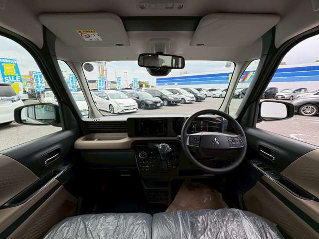 Mitsubishi Delica Mini 5