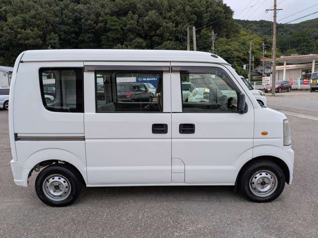 Nissan NV100 Clipper 5