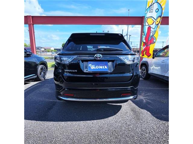 Toyota Harrier 4