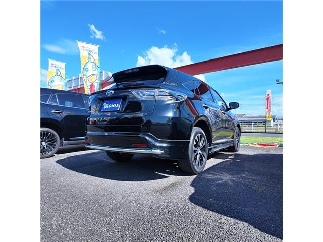 Toyota Harrier 5