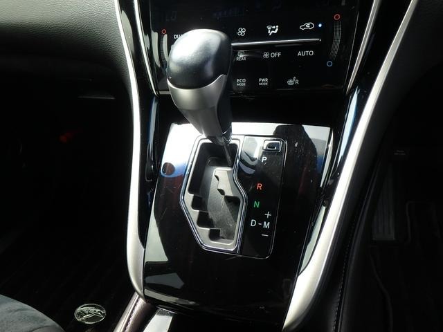 Toyota Harrier 9