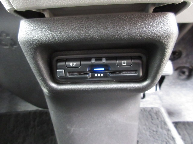 Honda N-VAN e: 6