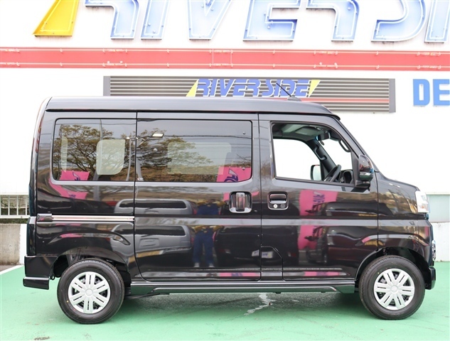 Daihatsu Atrai 5