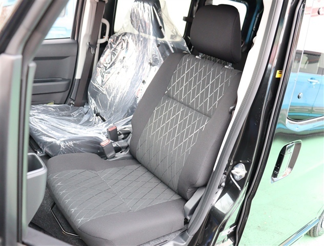 Daihatsu Atrai 8