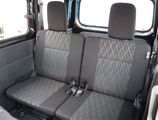 Daihatsu Atrai 9