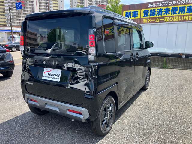Mitsubishi Delica Mini 7
